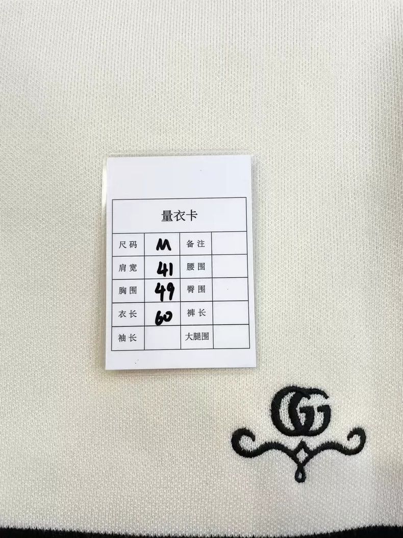 Gucci GucciEmbroidered logo beige knitted short sleeves 2503-Next Size US M / EU 48-50 / 2 - 7 Thumbnail