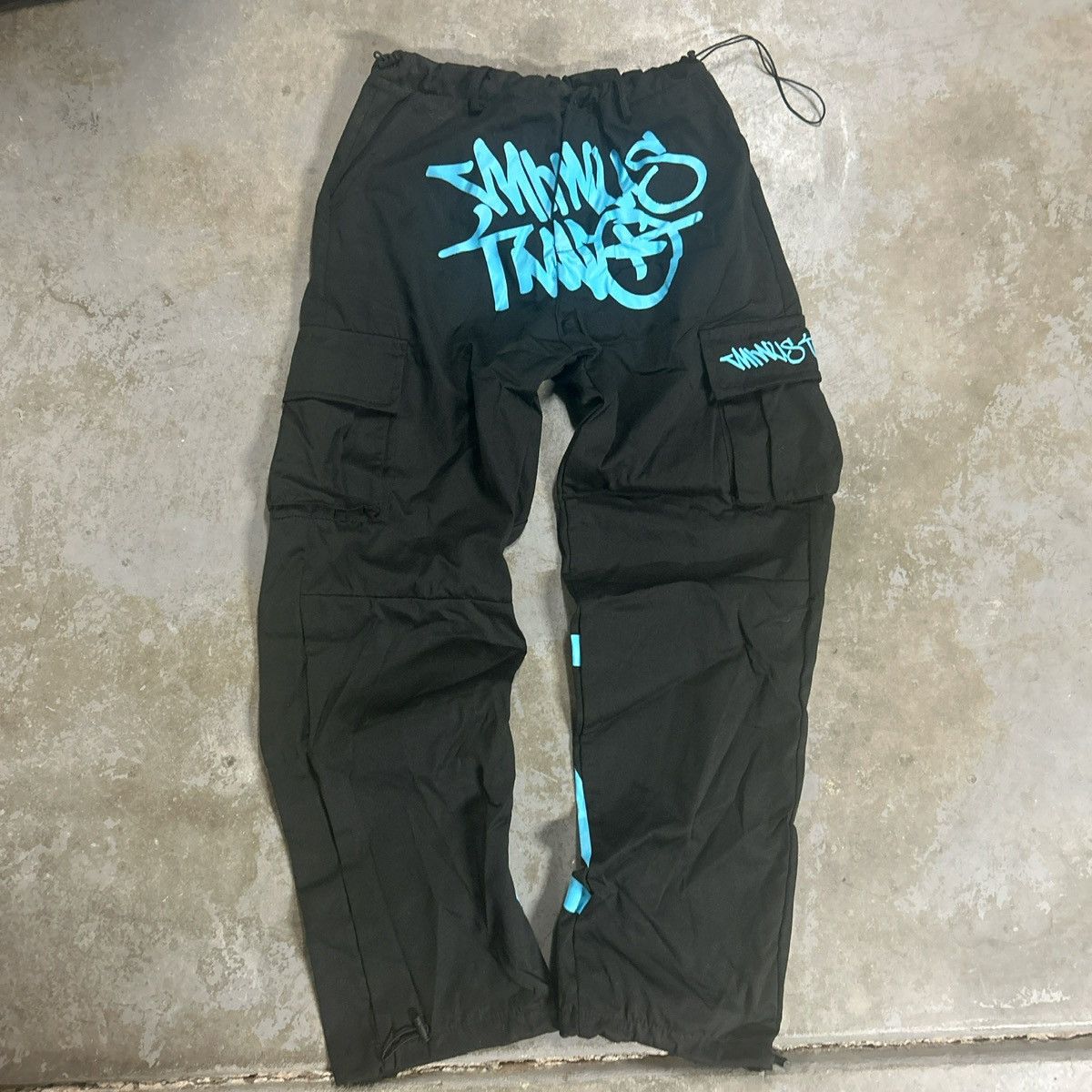 Other MinusTwo Baggy Y2k Cargo Pants Size US 30 / EU 46 - 1 Thumbnail