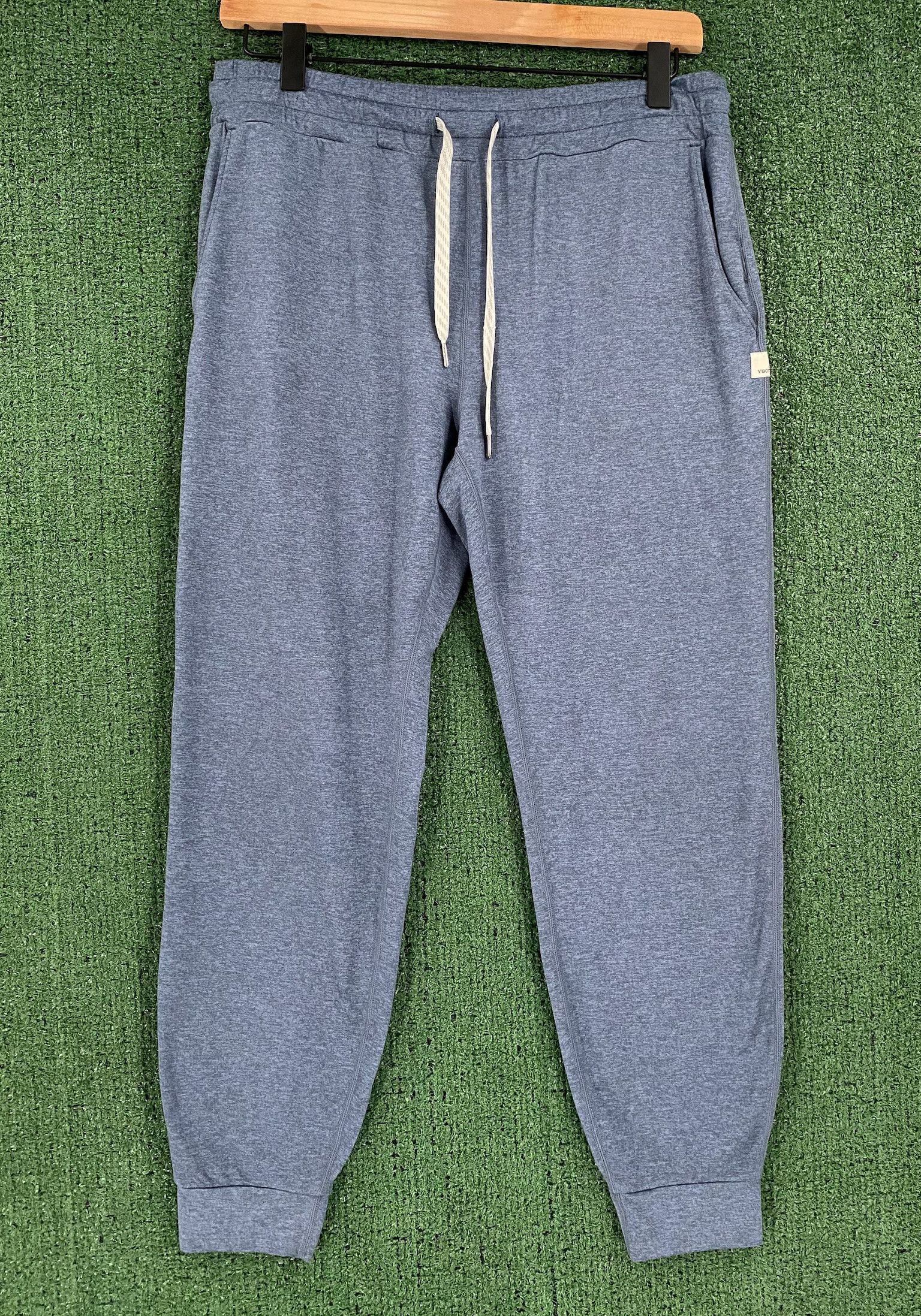 Vuori Vuori Performance Dreamknit Jogger Heather Blue Small Size 30" / US 8 / IT 44 - 1 Thumbnail