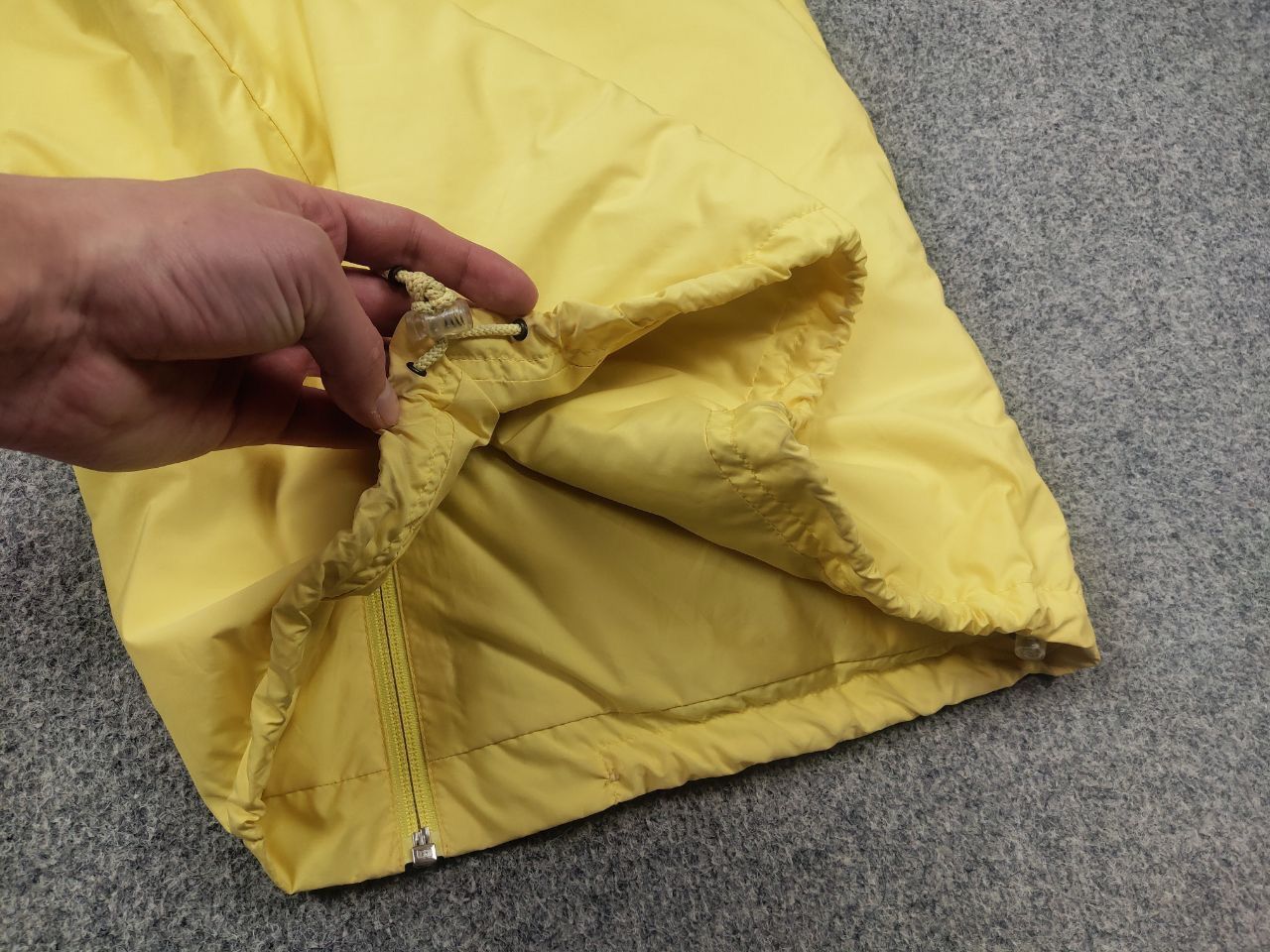 Max Mara Max Mara Weekend Lemon yellow micro down vest Zip Jacket Size M / US 6-8 / IT 42-44 - 7 Thumbnail