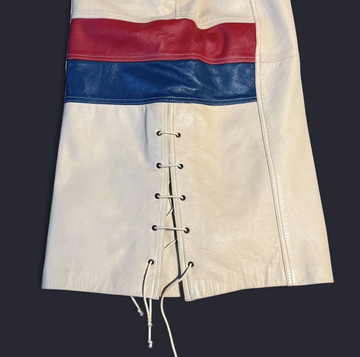 Vintage Vintage cream leather lace-up shorts Size US 30 / EU 46 - 6 Thumbnail
