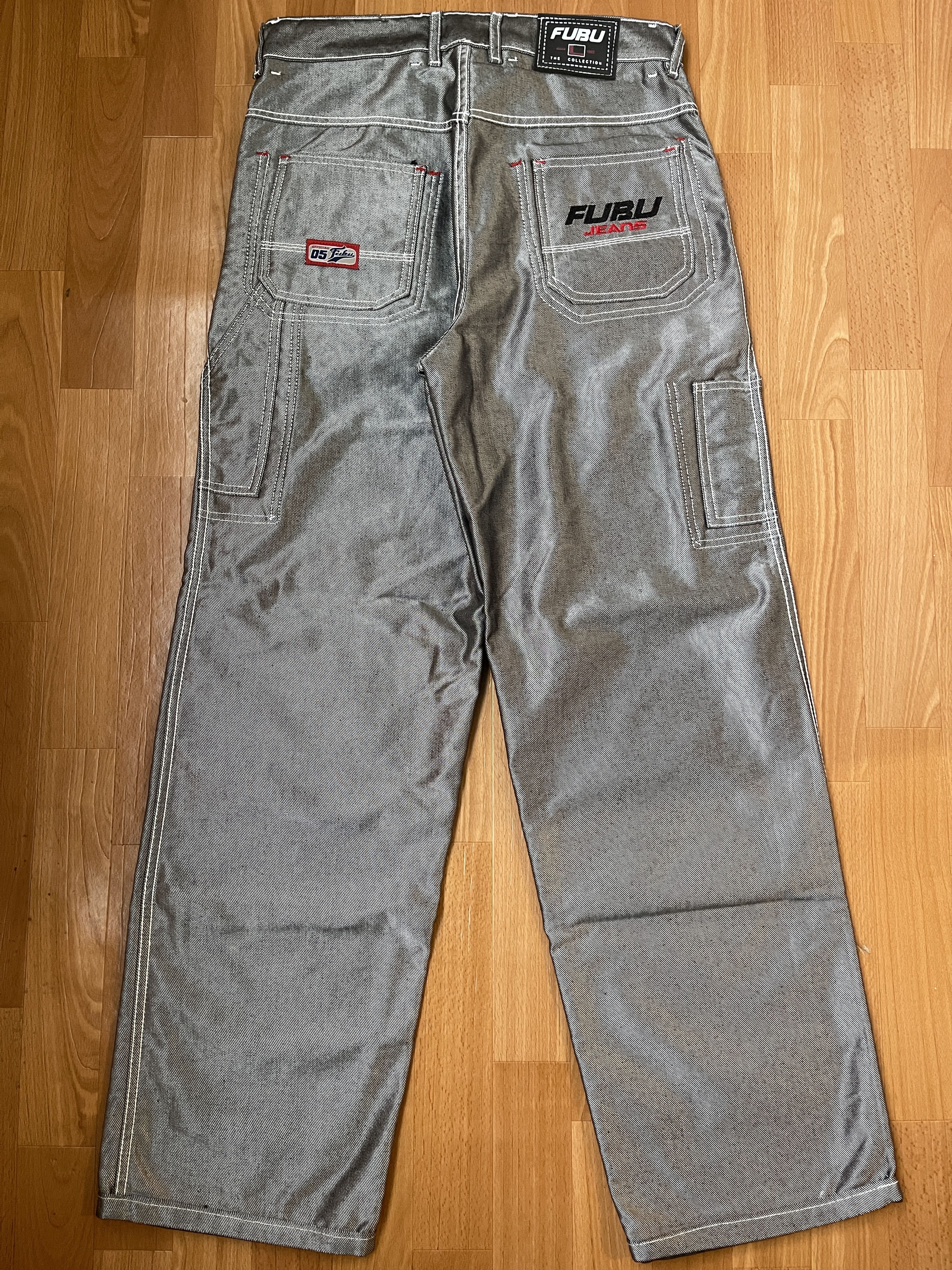 Fubu FUBU jeans shiny vintage baggy jeans silver metallic size 32 Size US 32 / EU 48 - 1 Thumbnail