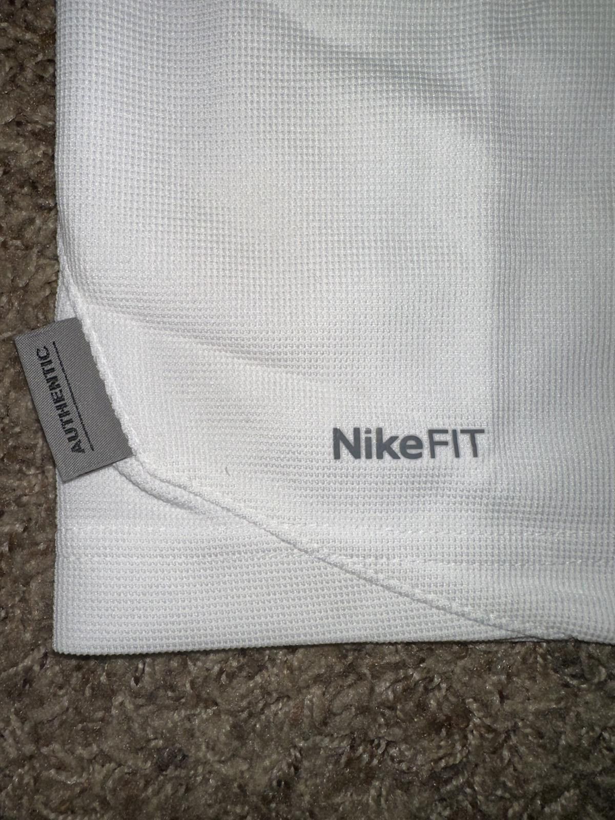 Nike VINTAGE Nike Men’s Ohio State Buckeyes NikeFit Coaches Authentic Golf Polo Shirt Size US M / EU 48-50 / 2 - 3 Thumbnail