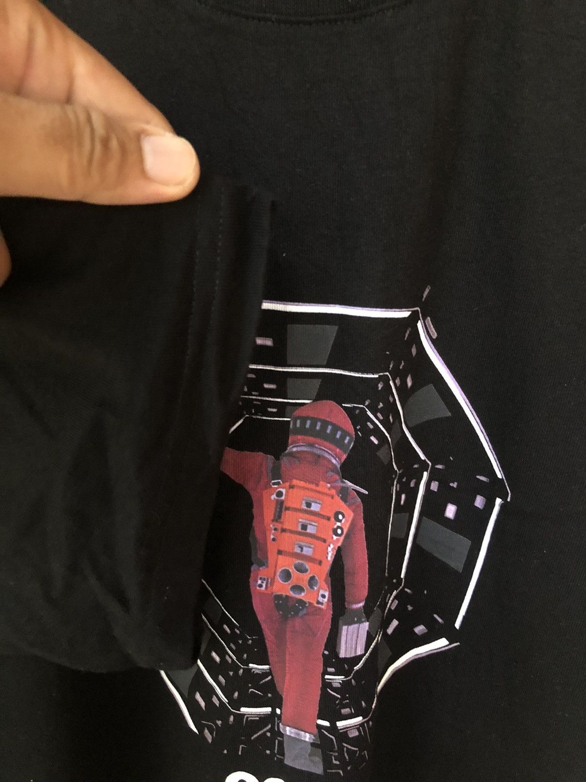Sci-Fi Fantasy Vtg 2001: A Space Odessey Stanley Kubrick Science Film Tee Size US M / EU 48-50 / 2 - 4 Thumbnail