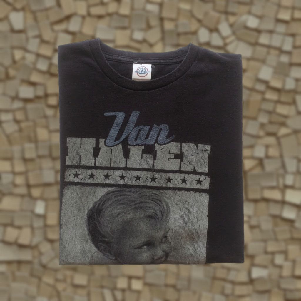 Delta VAN HALEN VTG Y2K ROCK MUSIC TOUR ANGEL CIGARETTE GRAPHIC T SHIRT 2010 SZ 2XL Size US XXL / EU 58 / 5 - 1 Thumbnail