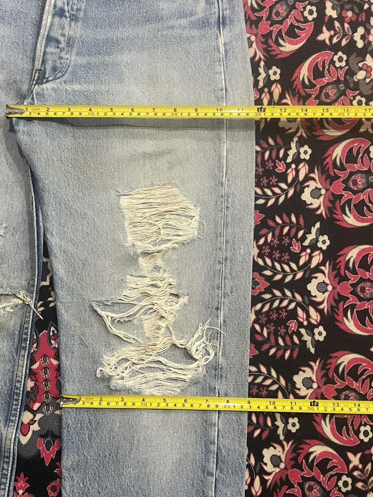 Levi's ⚡️Vintage⚡️80s Levi’s 501 Destroy Buttonfly Blue Washed Jeans Size US 30 / EU 46 - 22 Thumbnail