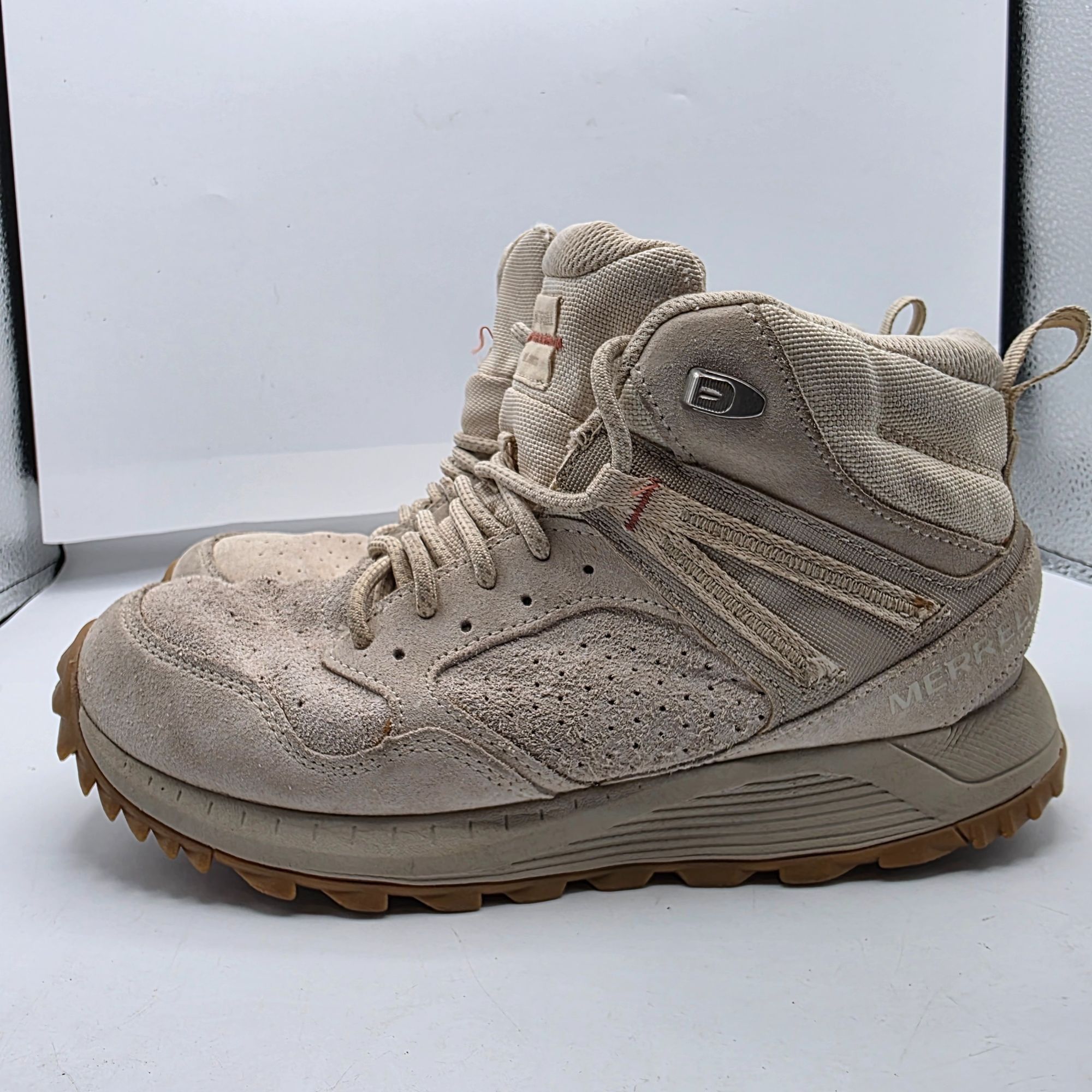 Merrell Merrell Wildwood Womens Size 8 Beige Mid Hiking Boots Waterp Size US 8 / IT 38 - 13 Thumbnail