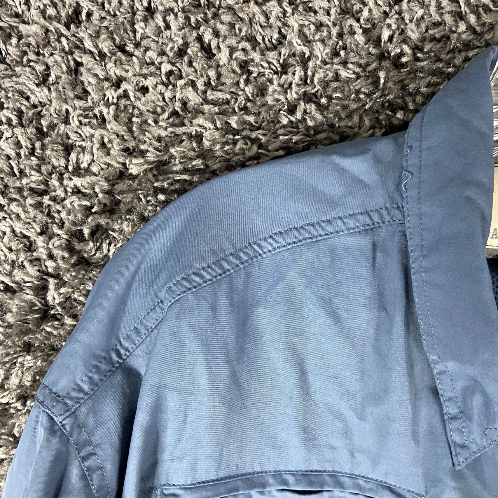 Vintage Dakota Grizzly Button-Up Shirt Men 2XL Long Sleeve Blue Outdoor Outdoor 2XL Mens Size US XXL / EU 58 / 5 - 4 Thumbnail
