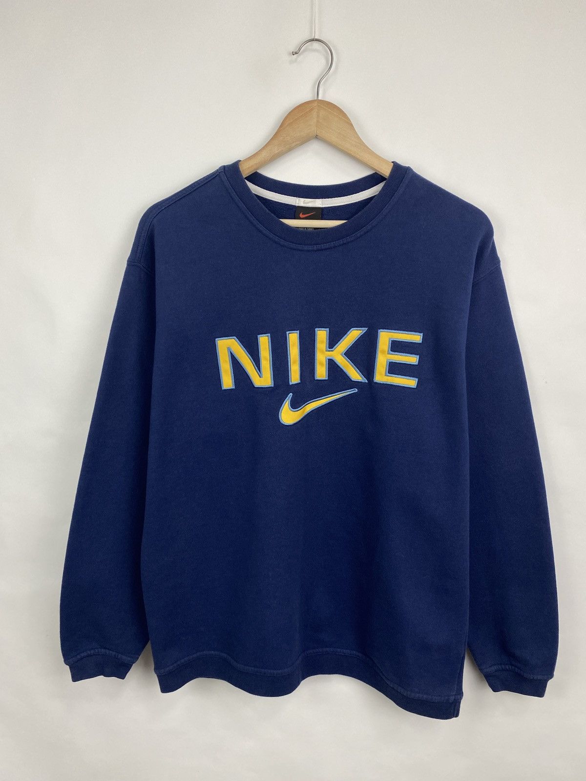 Nike 🇺🇸 Vintage 90s Nike Sweatshirt Y2K Hype Rare Retro Travis Size US M / EU 48-50 / 2 - 3 Thumbnail
