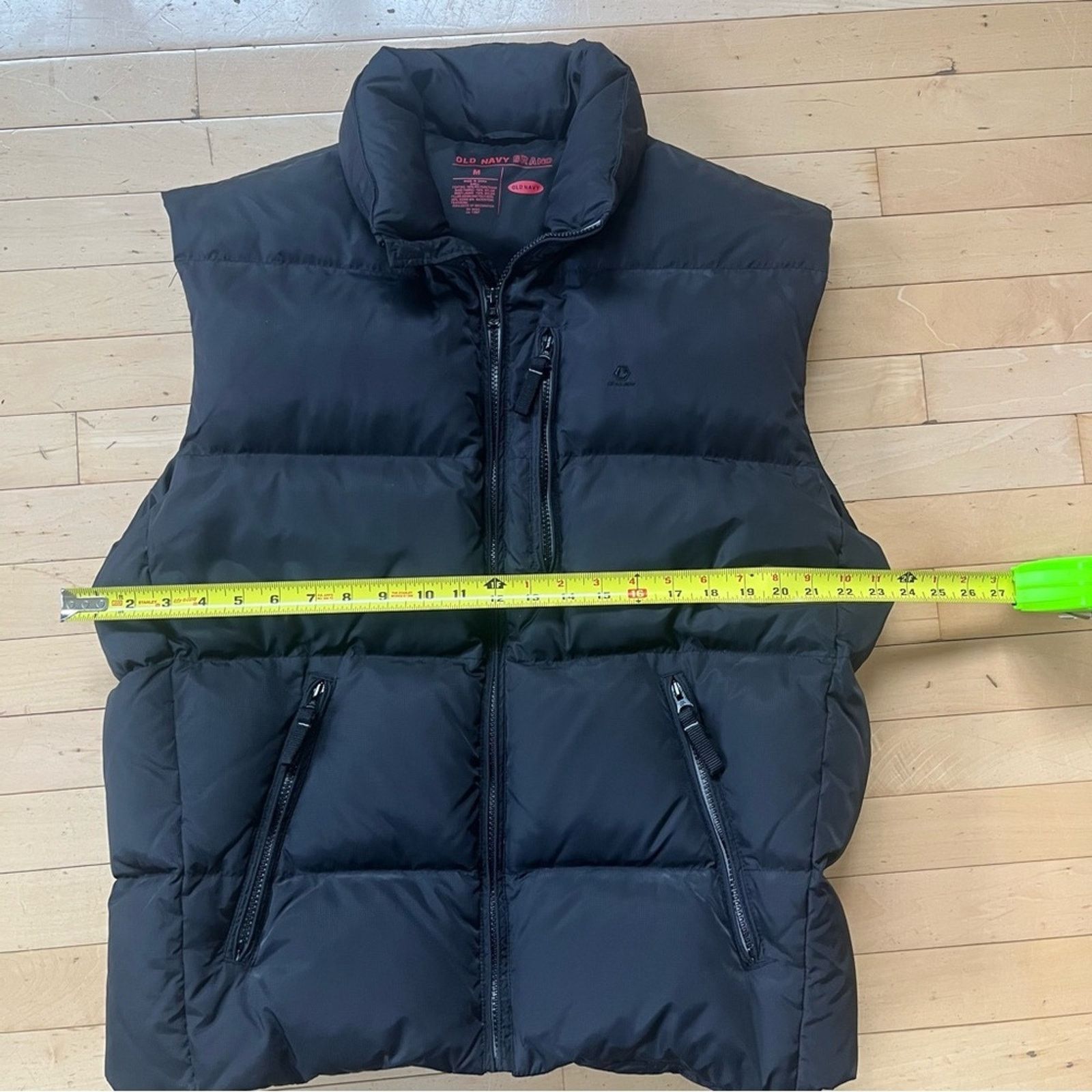 Old Navy Old Navy Mens sz M Black Down Full Zip Puffer Vest Outdoor Size US M / EU 48-50 / 2 - 7 Thumbnail