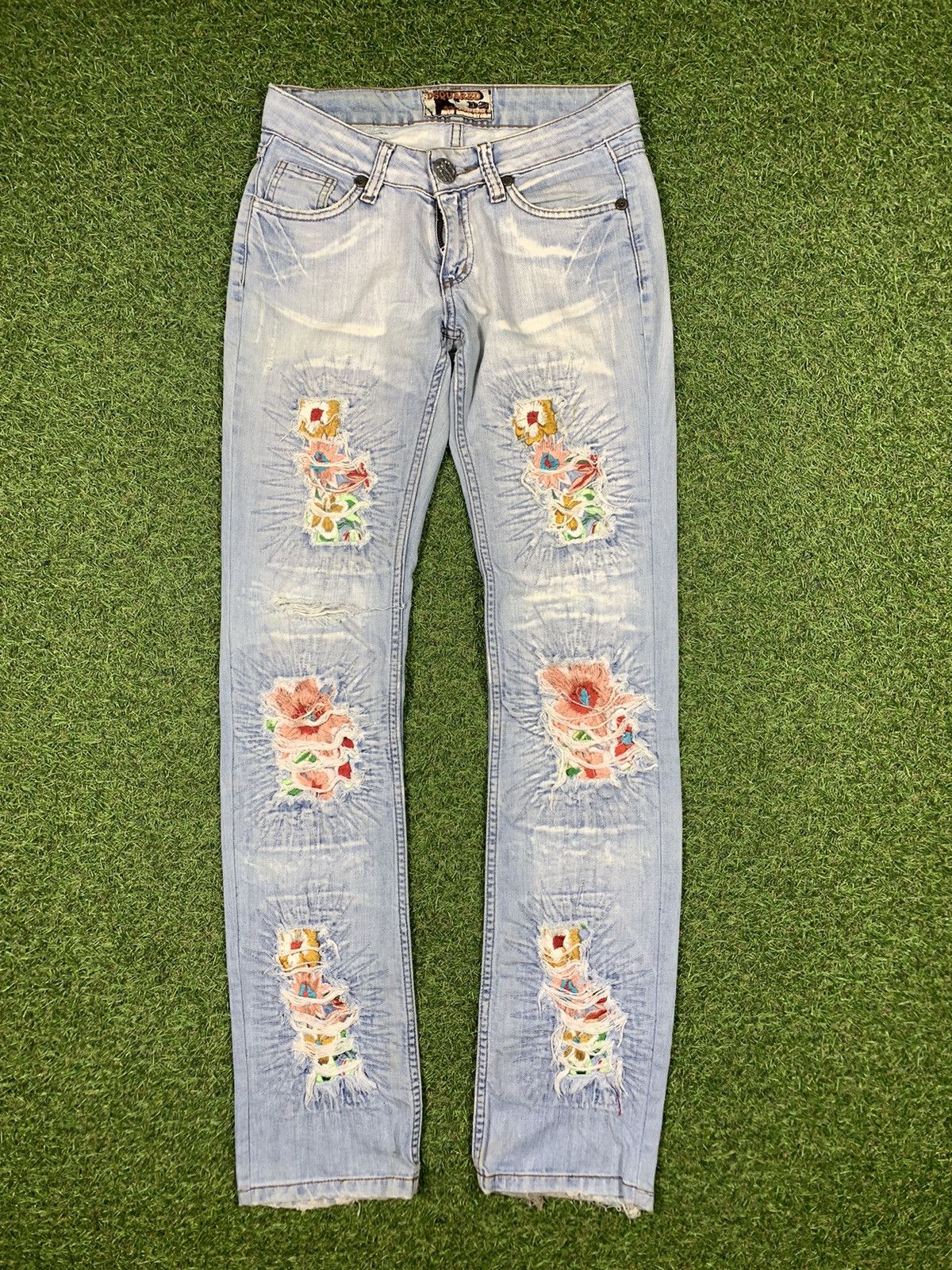 Japanese Brand × Vintage Vintage Japanese jeans washed streetwear style Size 30" / US 8 / IT 44 - 1 Thumbnail