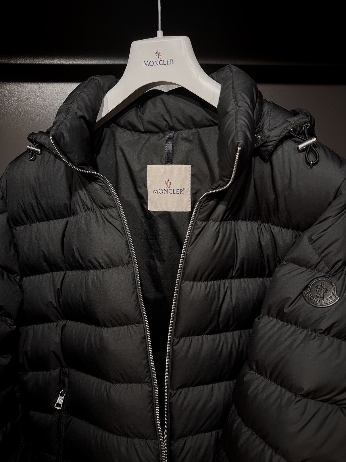 Moncler Moncler Arneb Light Down Jacket size 4 - black (+ guarantee) Size US M / EU 48-50 / 2 - 6 Thumbnail