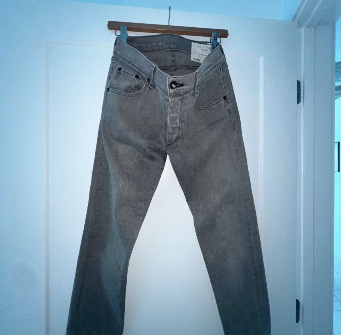 Rag & Bone Rag & Bone Gray Slim Jeans (RB Jay23X) Size US 29 - 1 Thumbnail