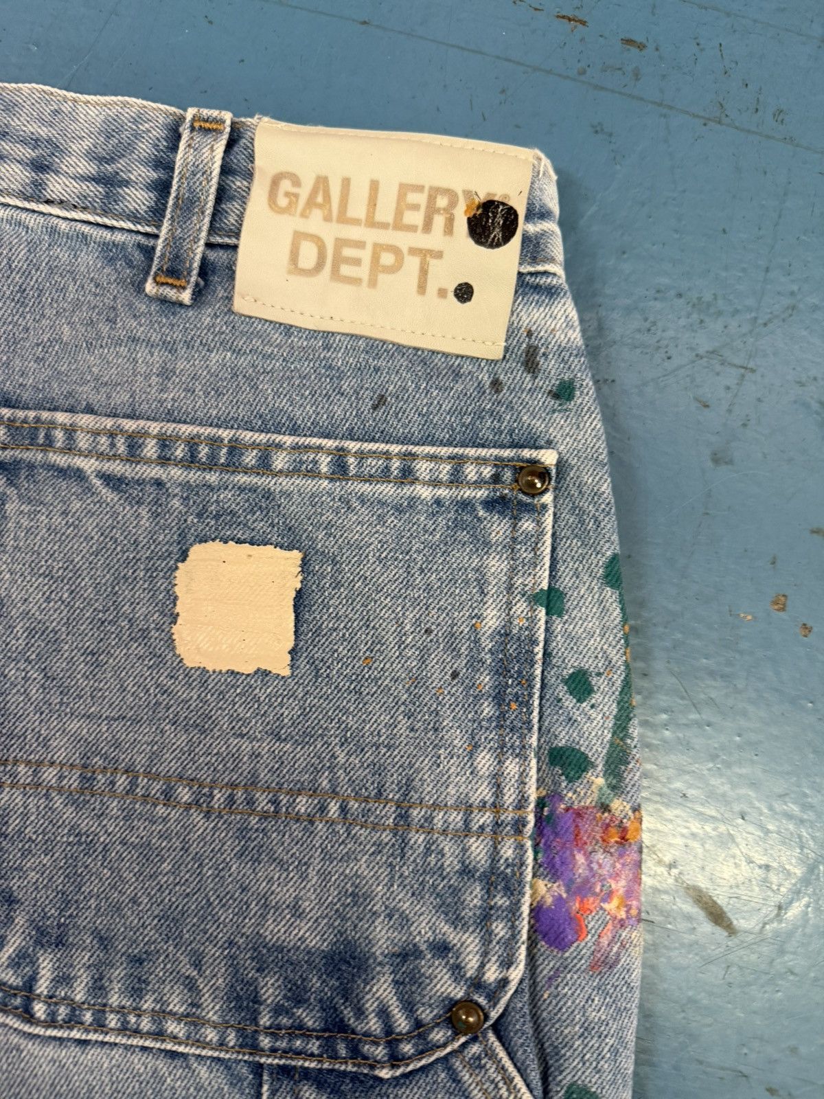 Gallery Dept. GALLERY DEPT CARHARTT CARPENTER FLARE WITH PAINT Size US 33 - 4 Thumbnail