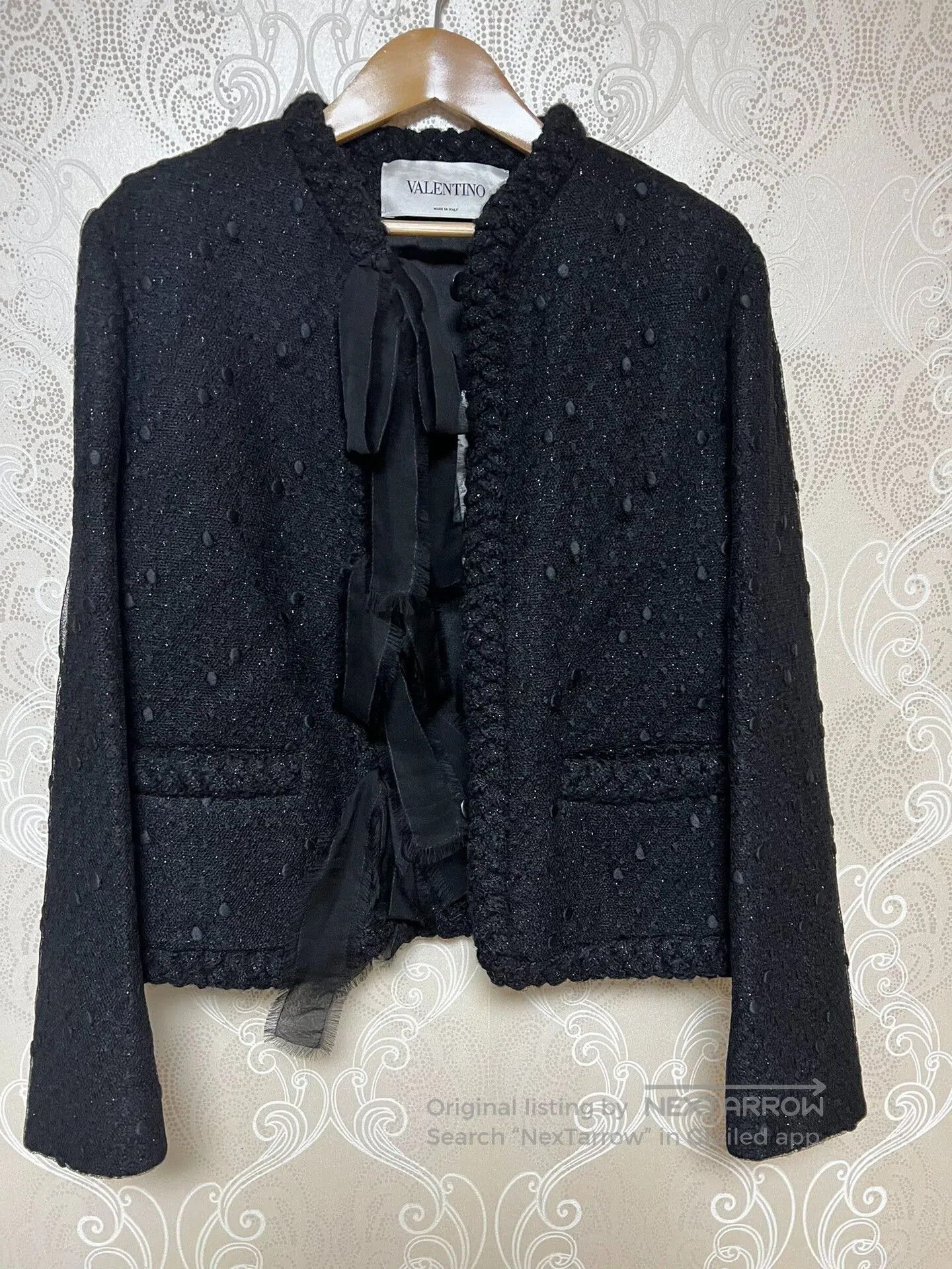 Valentino Valentino Black Classic Style Jacket. Size S / US 4 / IT 40 - 1 Thumbnail