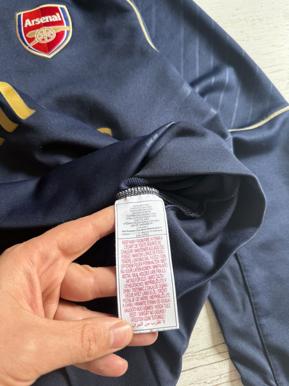 Nike Vintage Nike Arsenal Football Sweatshirt Soccer Size US M / EU 48-50 / 2 - 6 Thumbnail