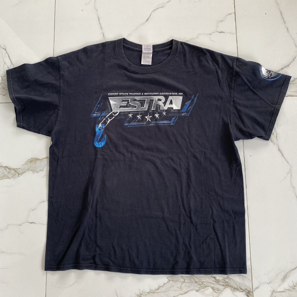 Gildan vintage Tshirt Estra truck car bmw Size US XL / EU 56 / 4 - 2 Thumbnail