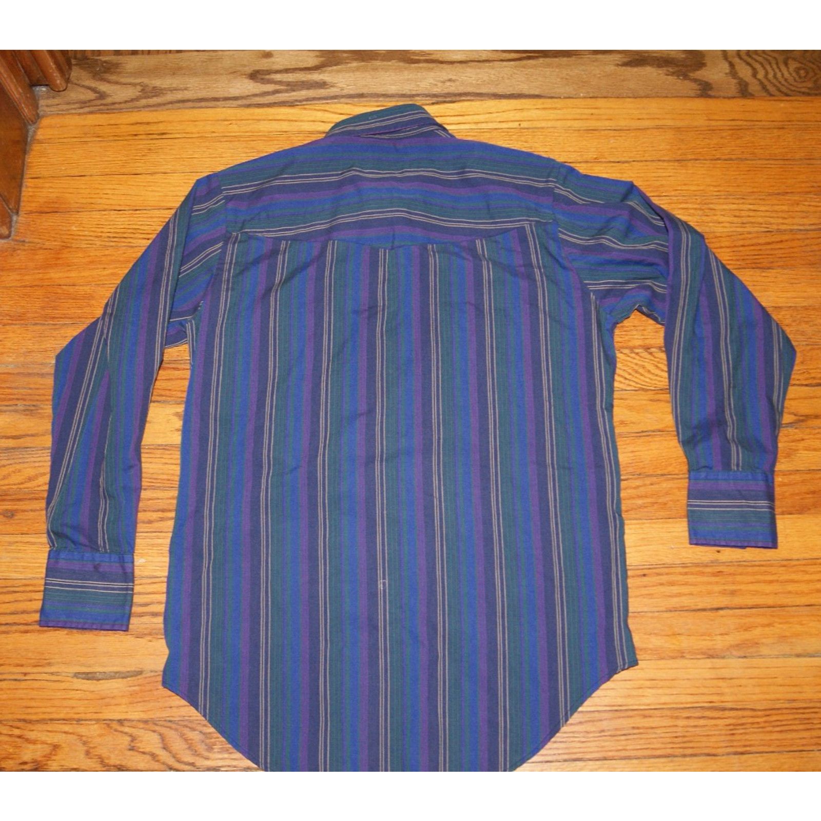 Vintage VTG Outlaw Western Wear Pearl Snap Shirt Men M Purple Stripe Size US M / EU 48-50 / 2 - 6 Thumbnail
