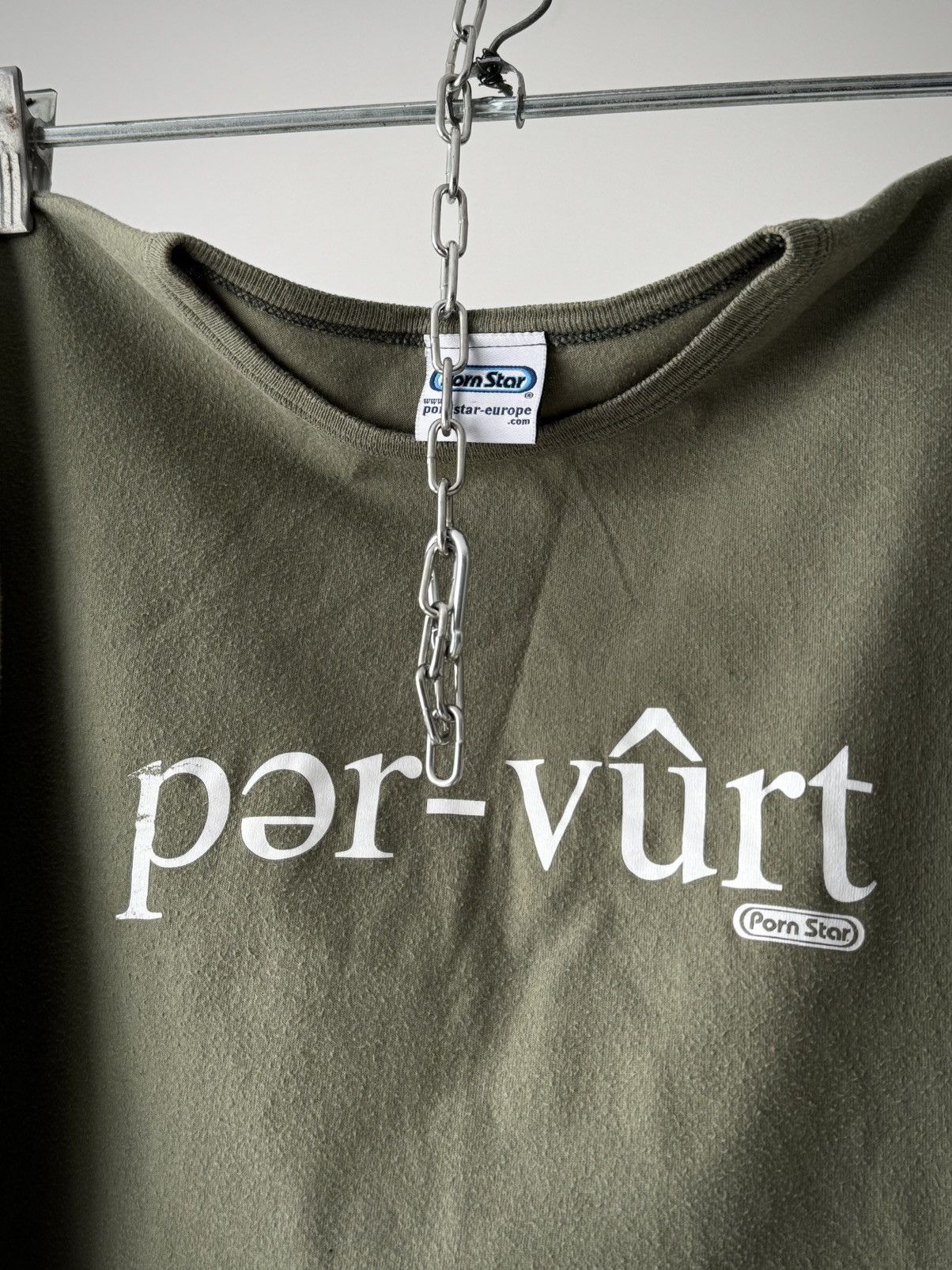 Hook-Ups × Vintage Vintage Y2K Pornstar ‘Pervurt’ Women’s Skate Long Sleeve Size M / US 6-8 / IT 42-44 - 2 Thumbnail