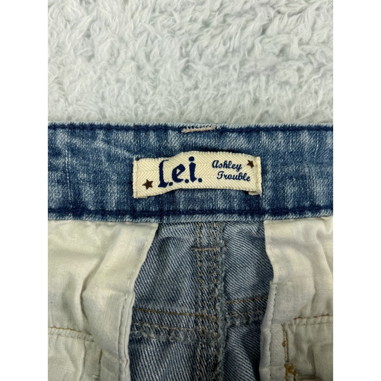 Vintage LEI Jeans Womens Jeans Midnight Blue Distressed Mid Rise Bootcut 31 Blue Denim Set Regular Size 31 Womens Size 24" / US 00 / IT 34 - 3 Thumbnail