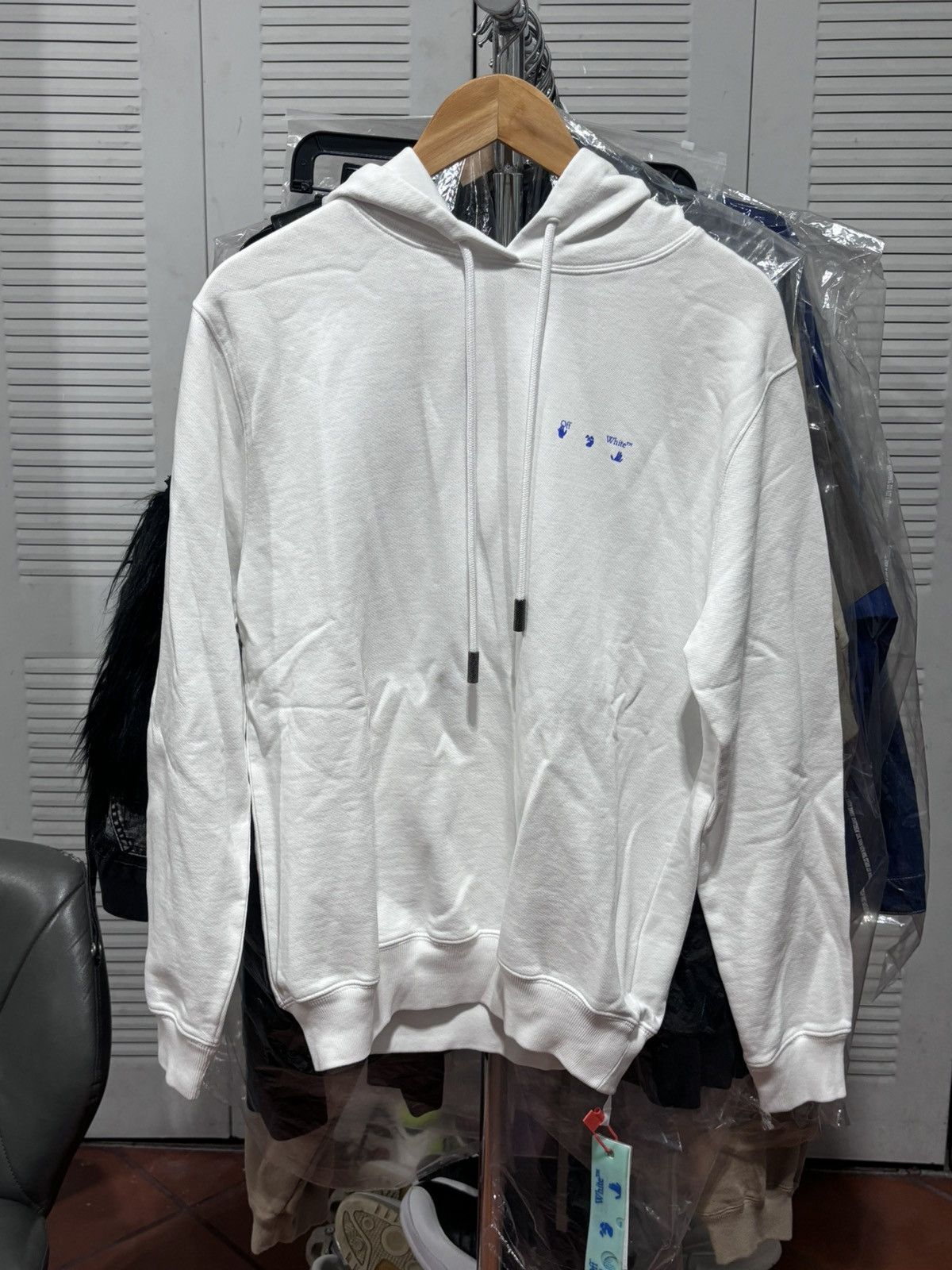 Off-White Off-White FLOWERS ARROWS REG HOODIE WHITE BLUE Size US XS / EU 42 / 0 - 1 Thumbnail