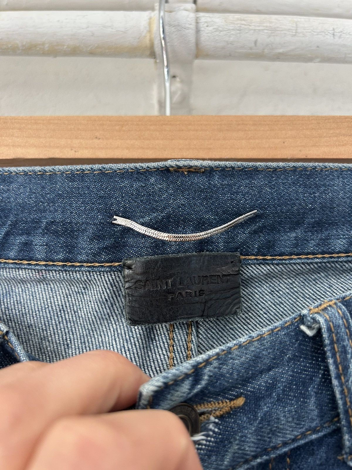 Saint Laurent Paris Saint Laurent Paris Distressed Slim-Fit Jeans Size US 33 - 7 Thumbnail