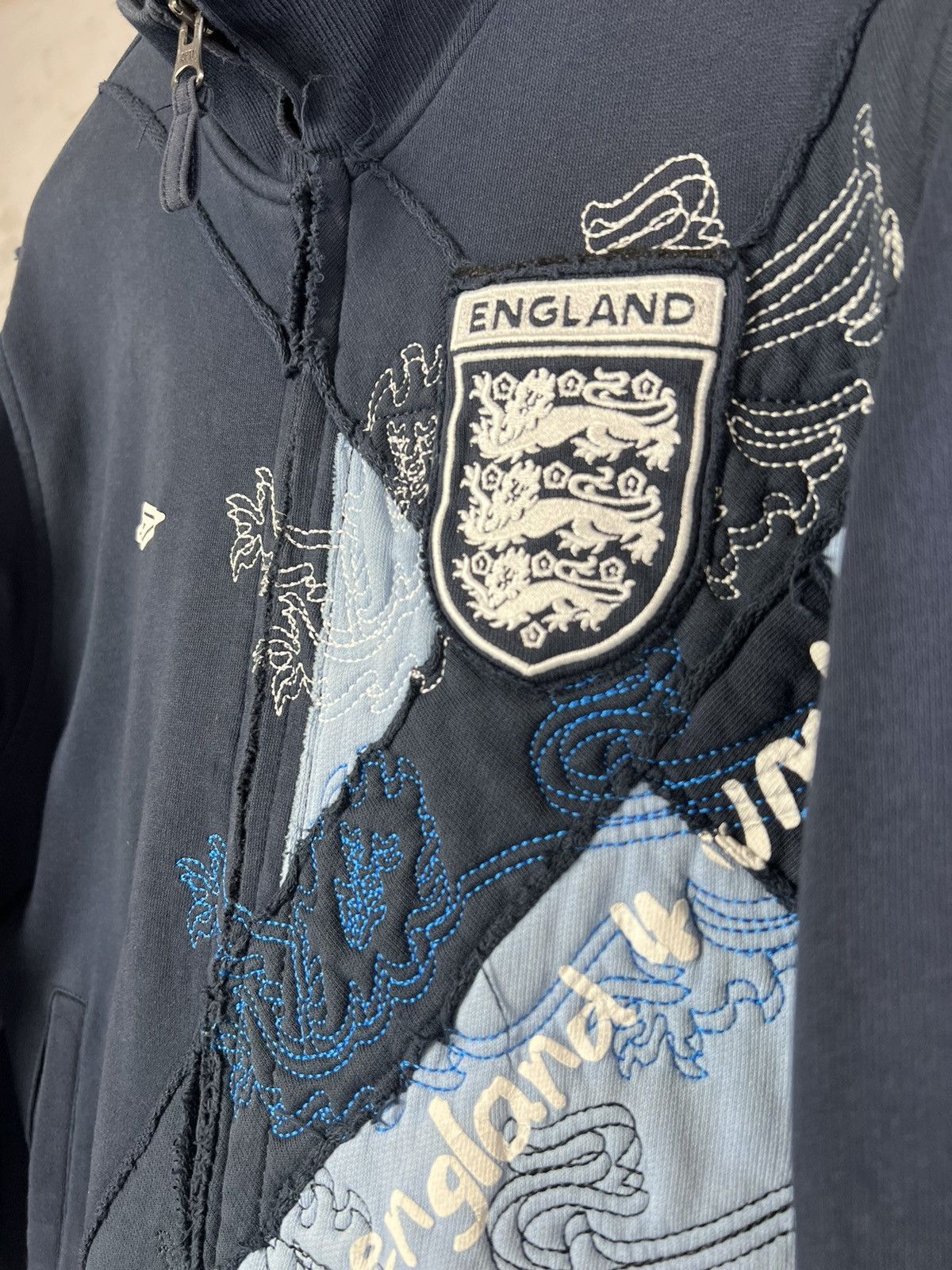 Umbro Vintage Umbro England Jacket Zip Sweater Size M - L Size US M / EU 48-50 / 2 - 3 Thumbnail
