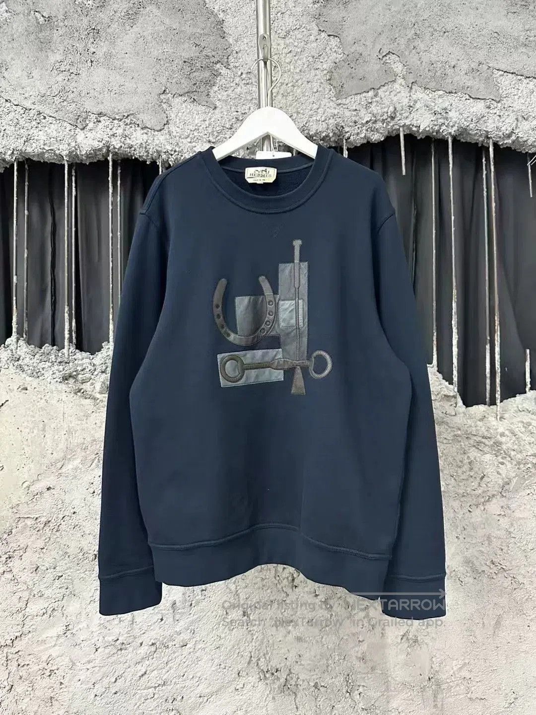 Hermes Hermes Horseshoe Leather Patch Sweatshirt. Size US L / EU 52-54 / 3 - 1 Thumbnail