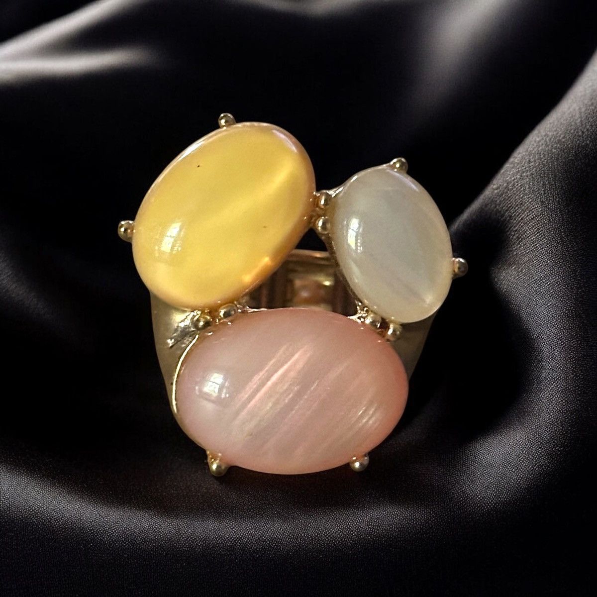 Other Gold tone multicolor cabochon stones stretch ring Size ONE SIZE - 1 Thumbnail