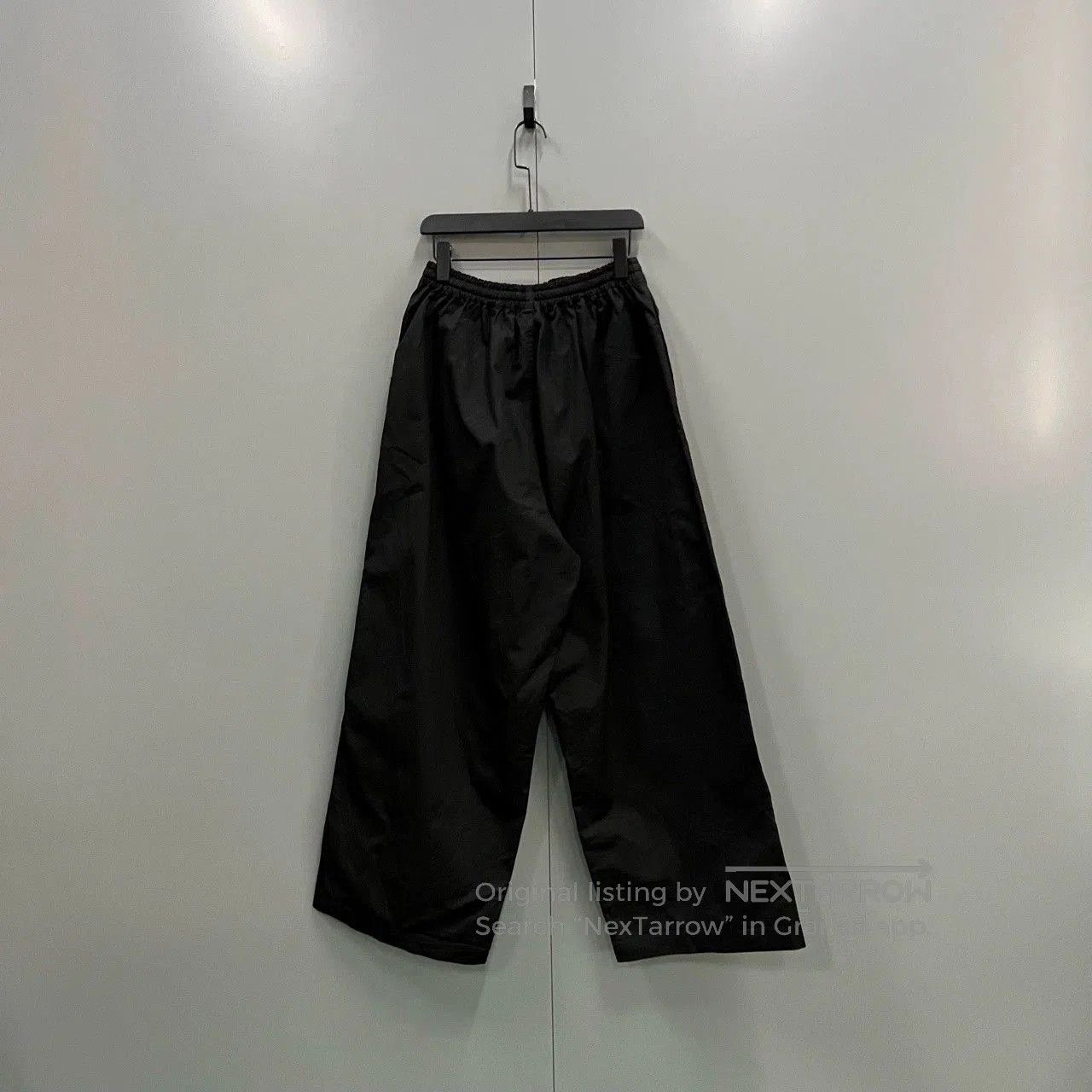 Balenciaga Balenciaga Black Elastic Waist Trousers. Size US 26 / EU 42 - 2 Thumbnail