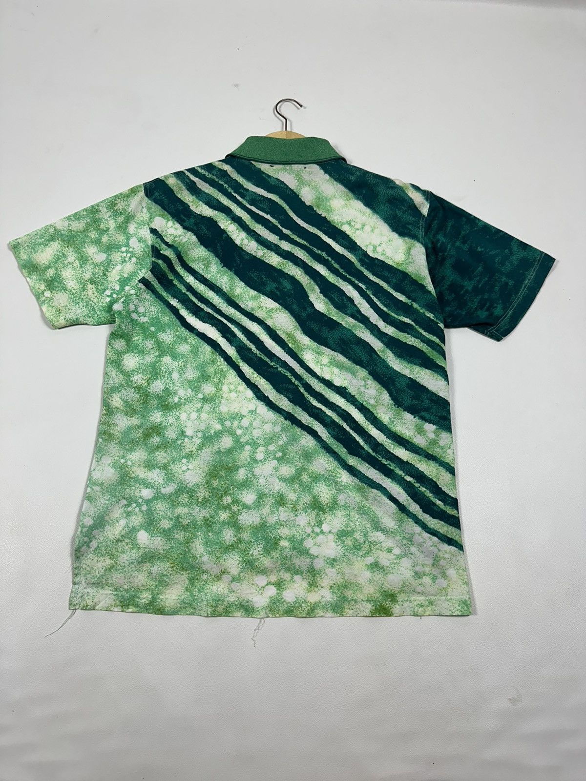 Kenzo × Vintage Vintage Kenzo Golf PoloShirt Nice Fullprint Art Size US L / EU 52-54 / 3 - 4 Thumbnail