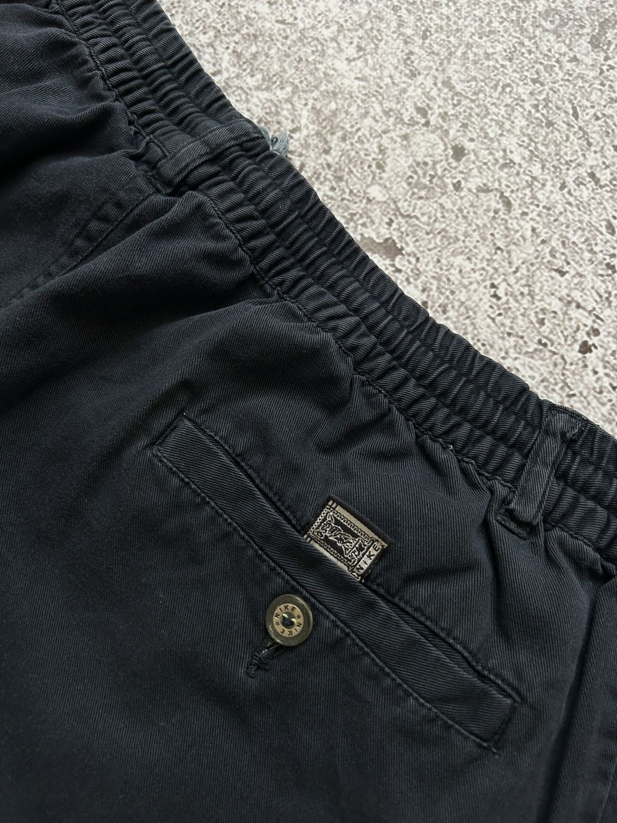 Nike × Vintage Vintage 90’s Nike Logo Shorts rare retro Y2K hype Size US 34 / EU 50 - 10 Thumbnail