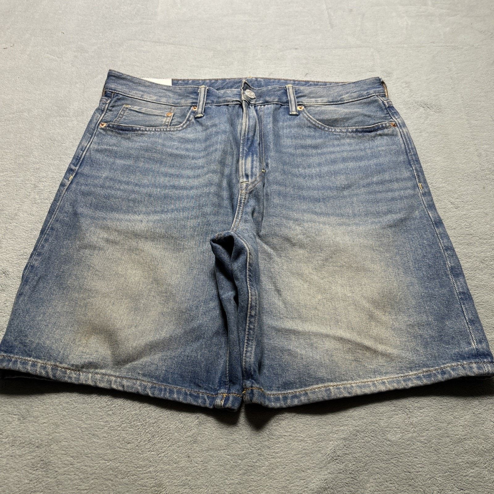 H&M Jhorts Shorts Mens 34 Hamilton Loose Relaxed Wide H&M Skater Size US 34 / EU 50 - 1 Thumbnail