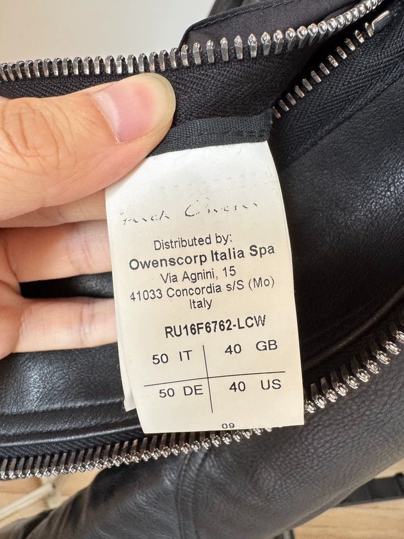 Other Rick Owens Rick Owens Black Leather Jacket with Asymmetric Size US L / EU 52-54 / 3 - 7 Thumbnail