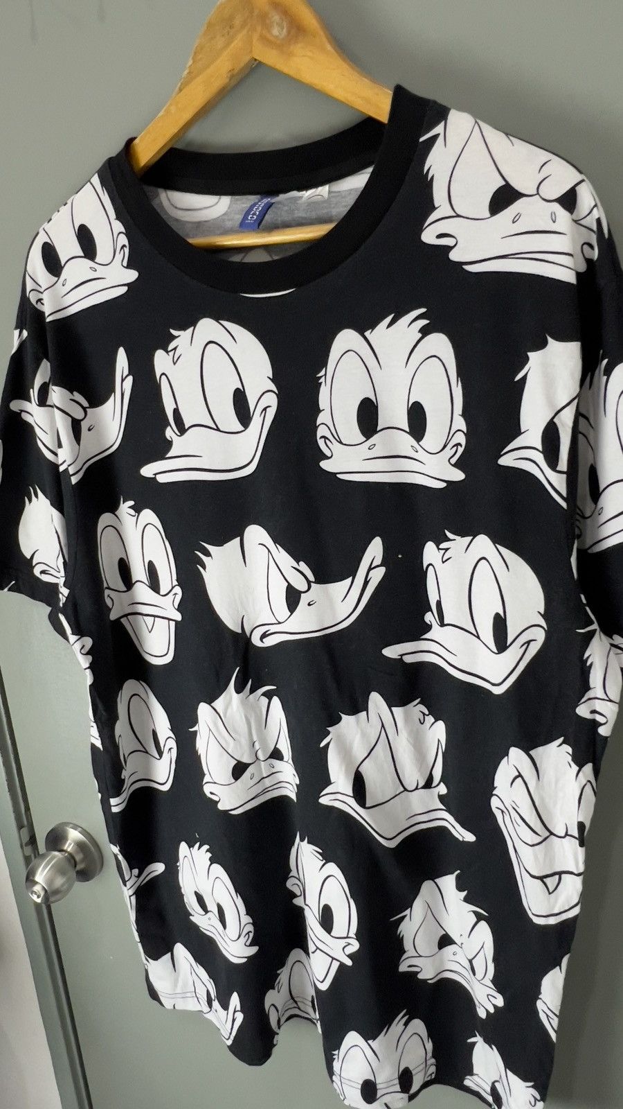 Disney Divided x Disney Tshirt full Print Size US L / EU 52-54 / 3 - 4 Thumbnail