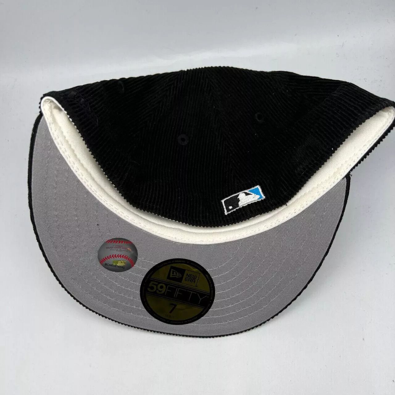 New Era Toronto Blue Jays Hat Men 7 Corduroy 30th Season Fitted Size ONE SIZE - 4 Thumbnail