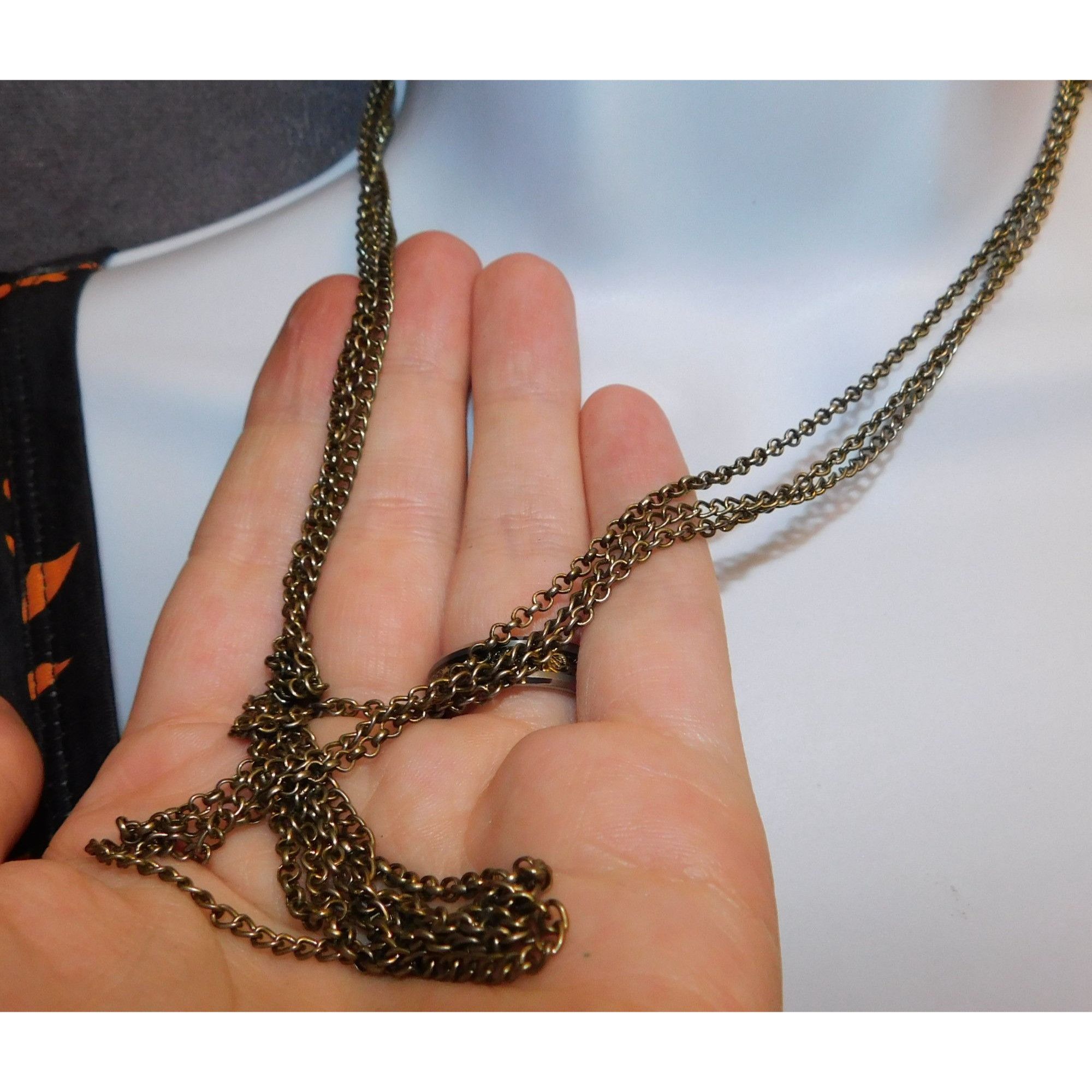 Other Casual Classic Antiqued Silver Tone Triple Chain Necklace Size ONE SIZE - 3 Thumbnail