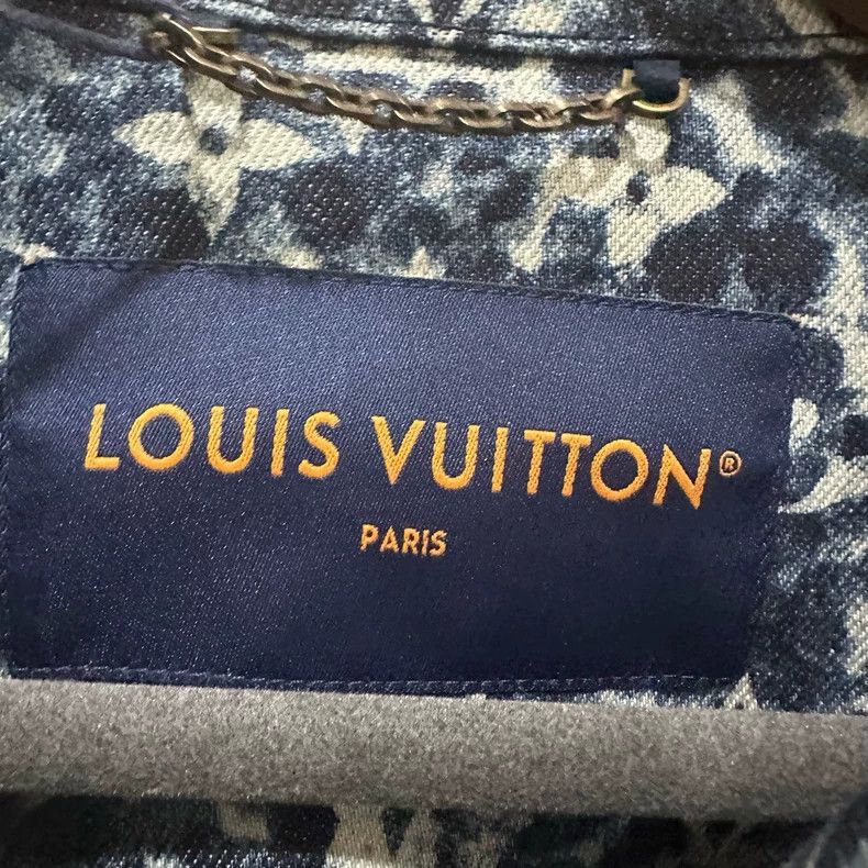 Louis Vuitton Louis Vuitton Denim jacket with presbyopic logo jacket 2505 Size US M / EU 48-50 / 2 - 4 Thumbnail