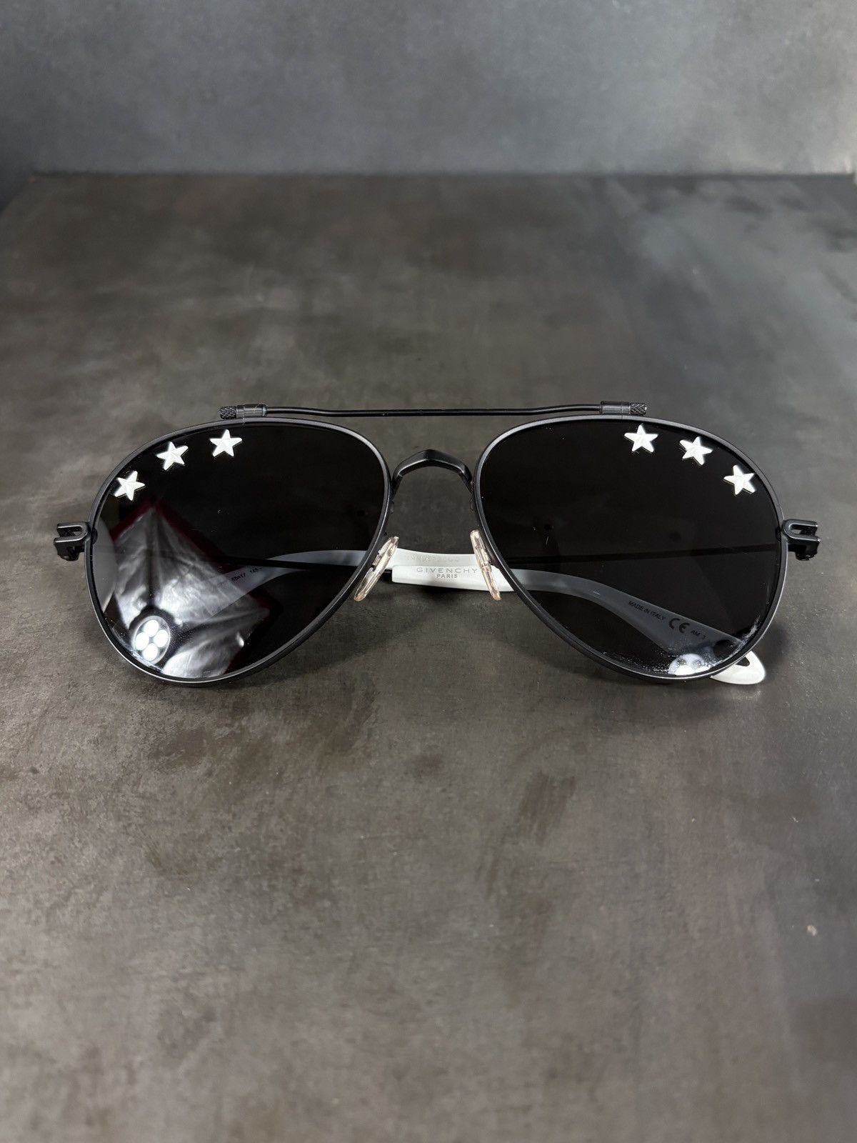 Givenchy Ricardo Tisci Givenchy Stars Sunglasses 5 Star S/S 2012 2016 Size ONE SIZE - 6 Thumbnail