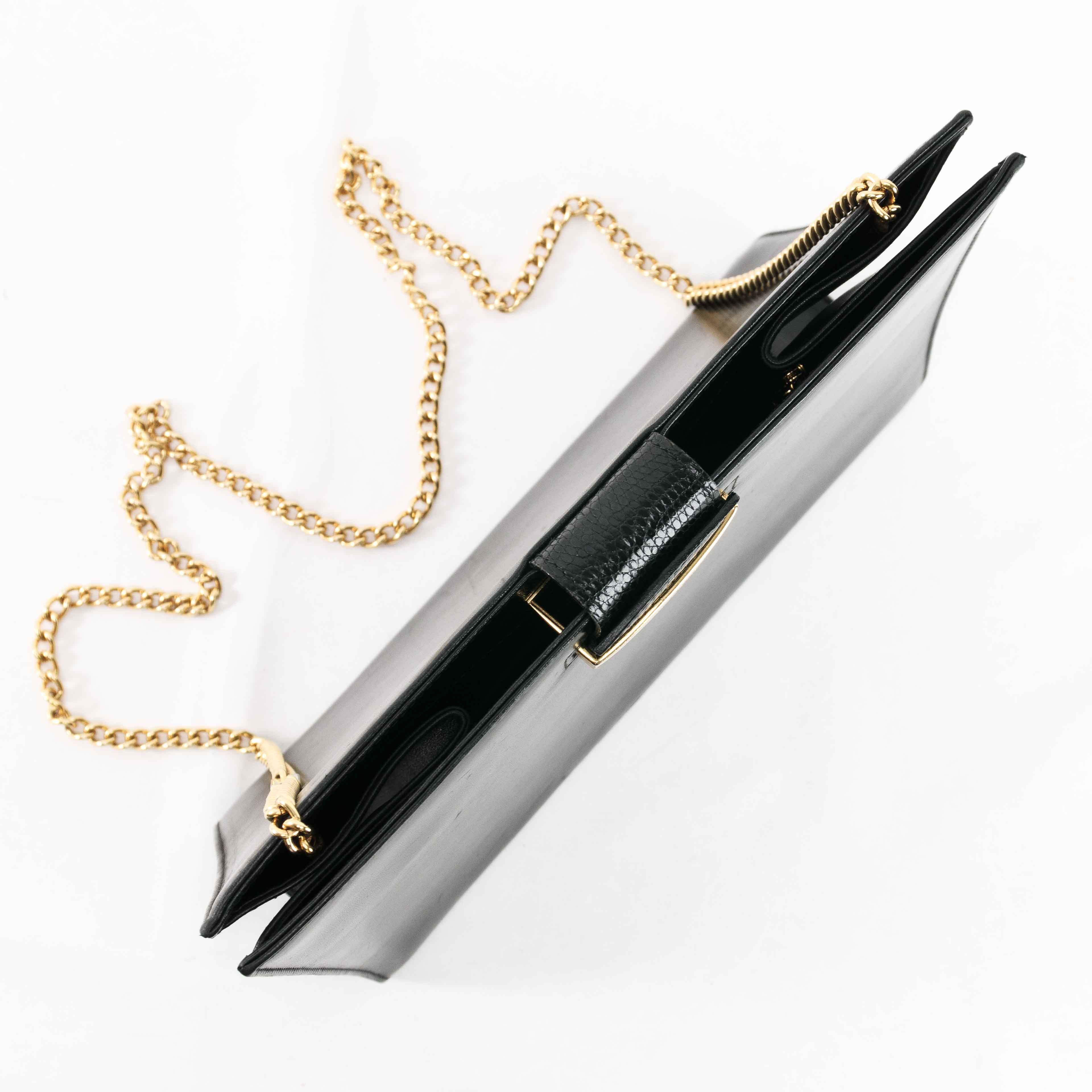 Salvatore Ferragamo Salvatore Ferragamo Vintage Black Leather Shoulder Bag Size ONE SIZE - 6 Thumbnail