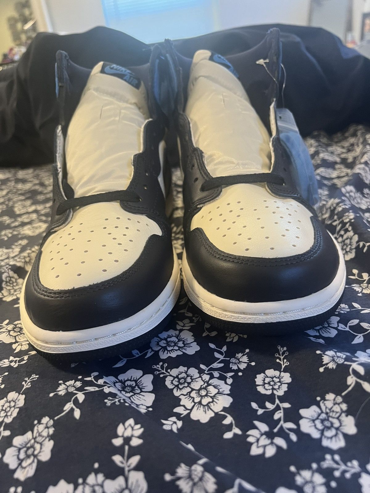 Nike Jordan 1 Retro High OG Obsidian Size US 11.5 / EU 44-45 - 3 Thumbnail