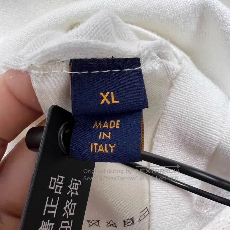Louis Vuitton Louis Vuitton White chest leather logo knitted short sleev Size US XL / EU 56 / 4 - 5 Thumbnail