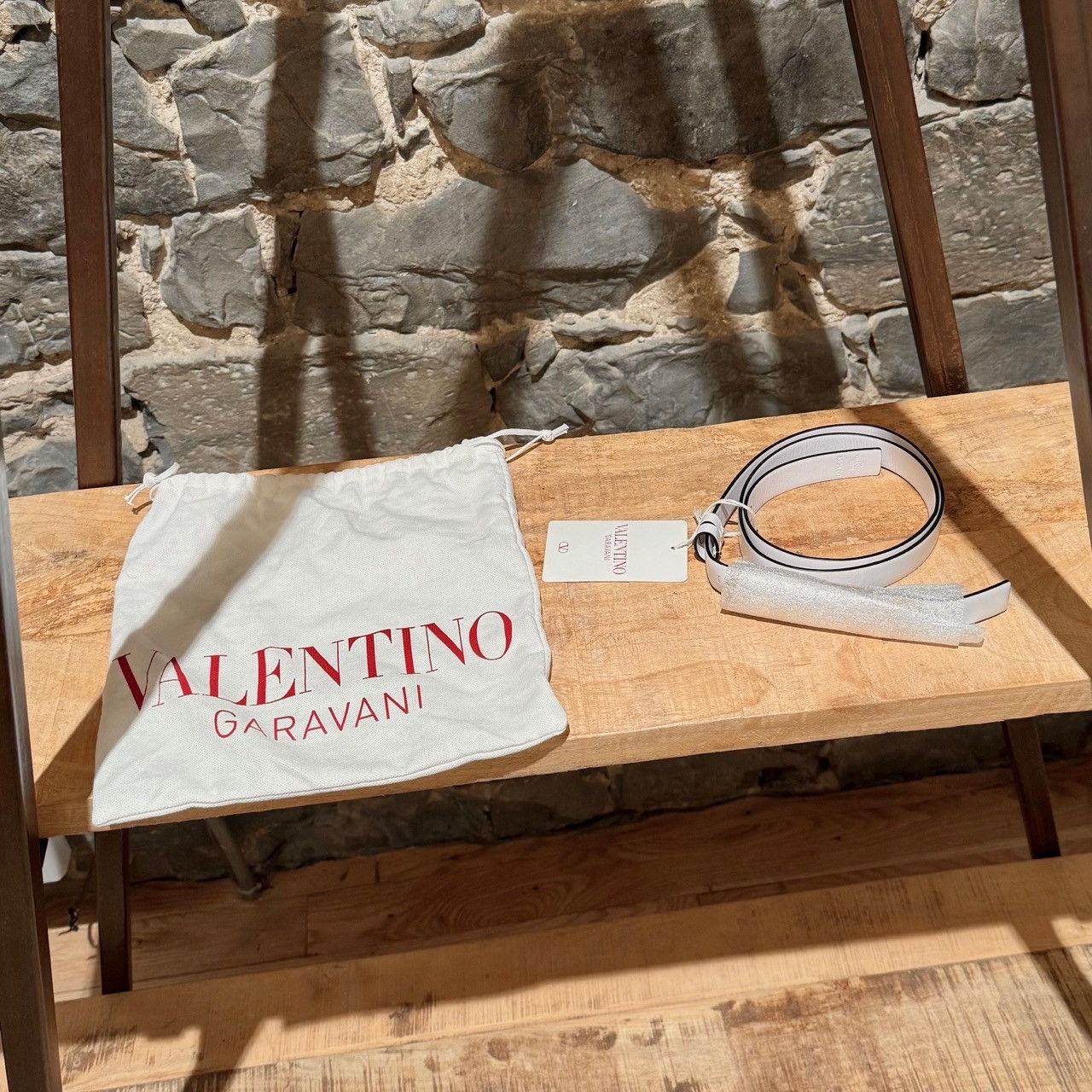 Valentino Valentino White Leather Gold Chain VLogo Belt Size ONE SIZE - 12 Thumbnail