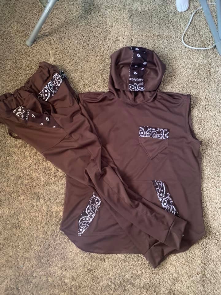 Other Men Custom Brown Bandanna Trim Tank Hoodie & Jogge Set. Size US XL / EU 56 / 4 - 1 Thumbnail