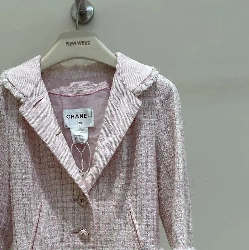 Chanel Chanel Pink Tweed Short Coat for Women . Size S / US 4 / IT 40 - 3 Thumbnail