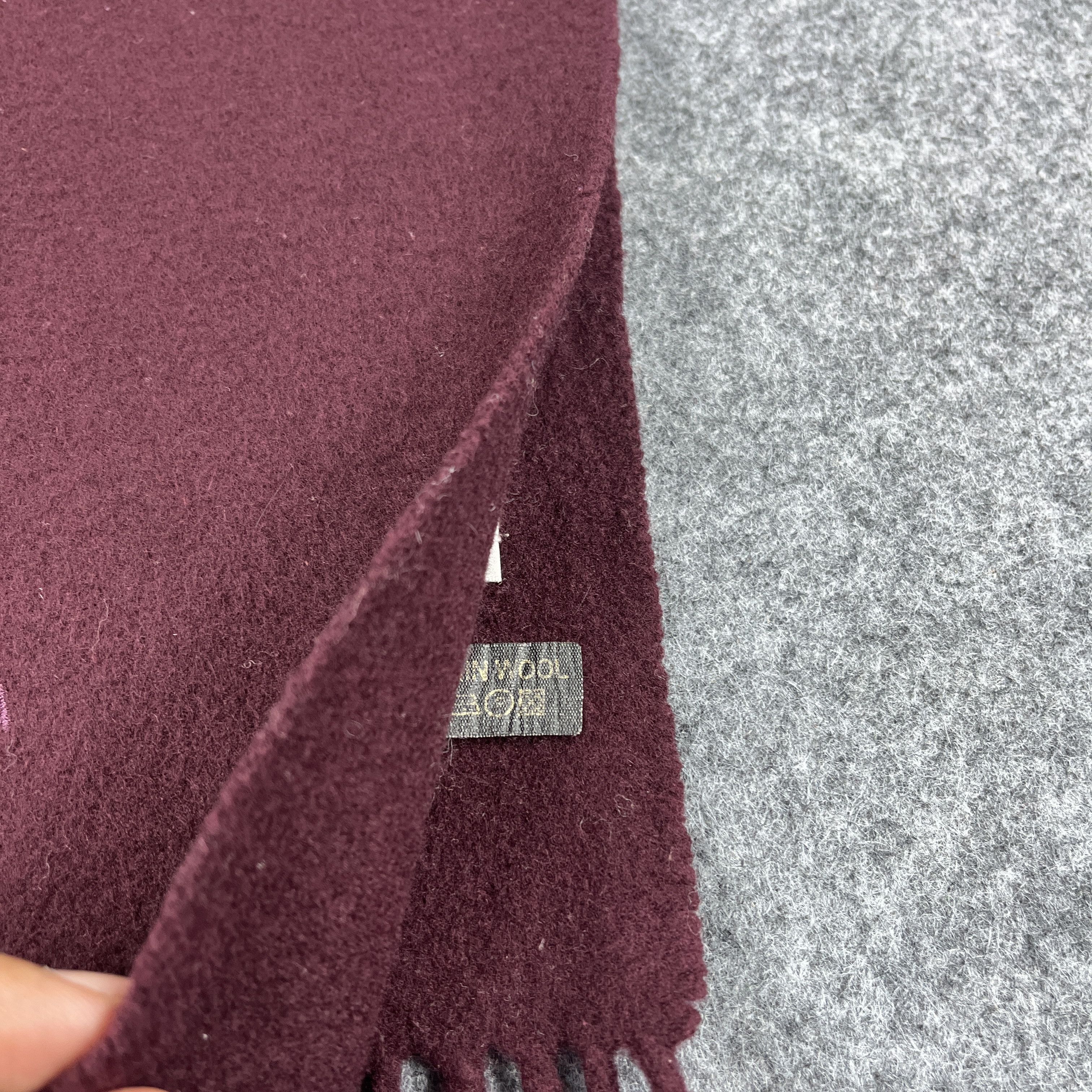 Vintage Vintage Dolce & Gabbana Scarf / Muffler / Neckwear T1118 Size ONE SIZE - 9 Thumbnail