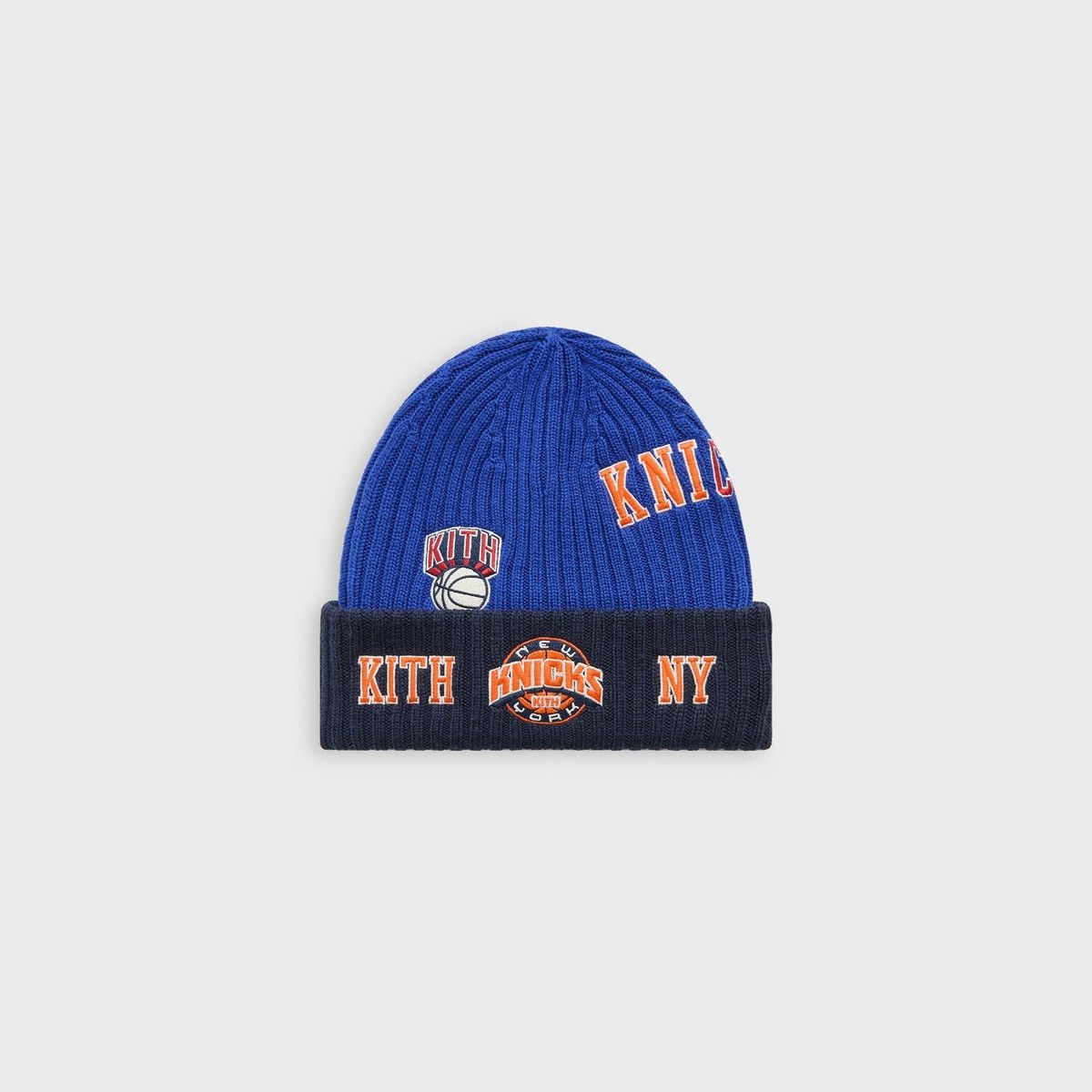 Kith × New Era Kith & New Era New York Knicks All Over Patches Knit Beanie Size ONE SIZE - 1 Thumbnail