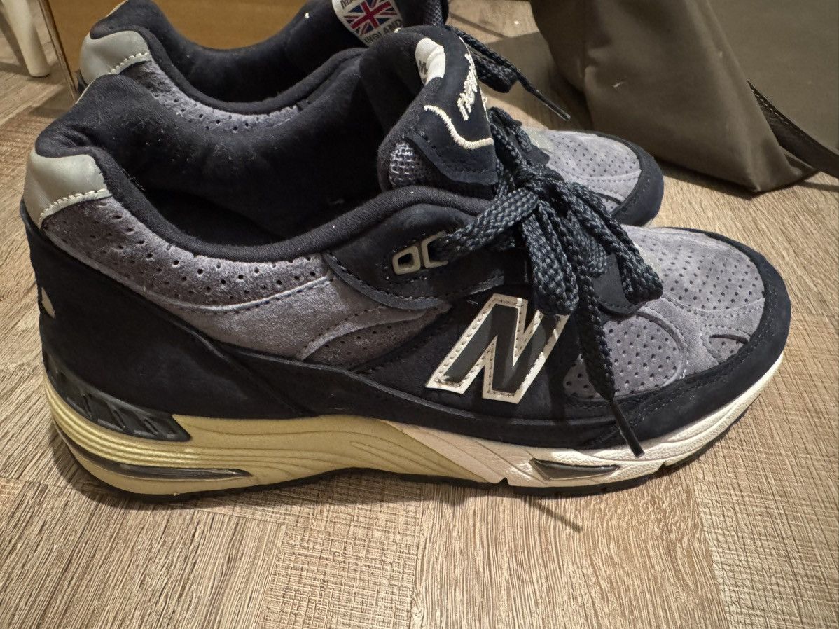 New Balance New Balance M991NVB make in UK Size US 7.5 / EU 40-41 - 2 Thumbnail