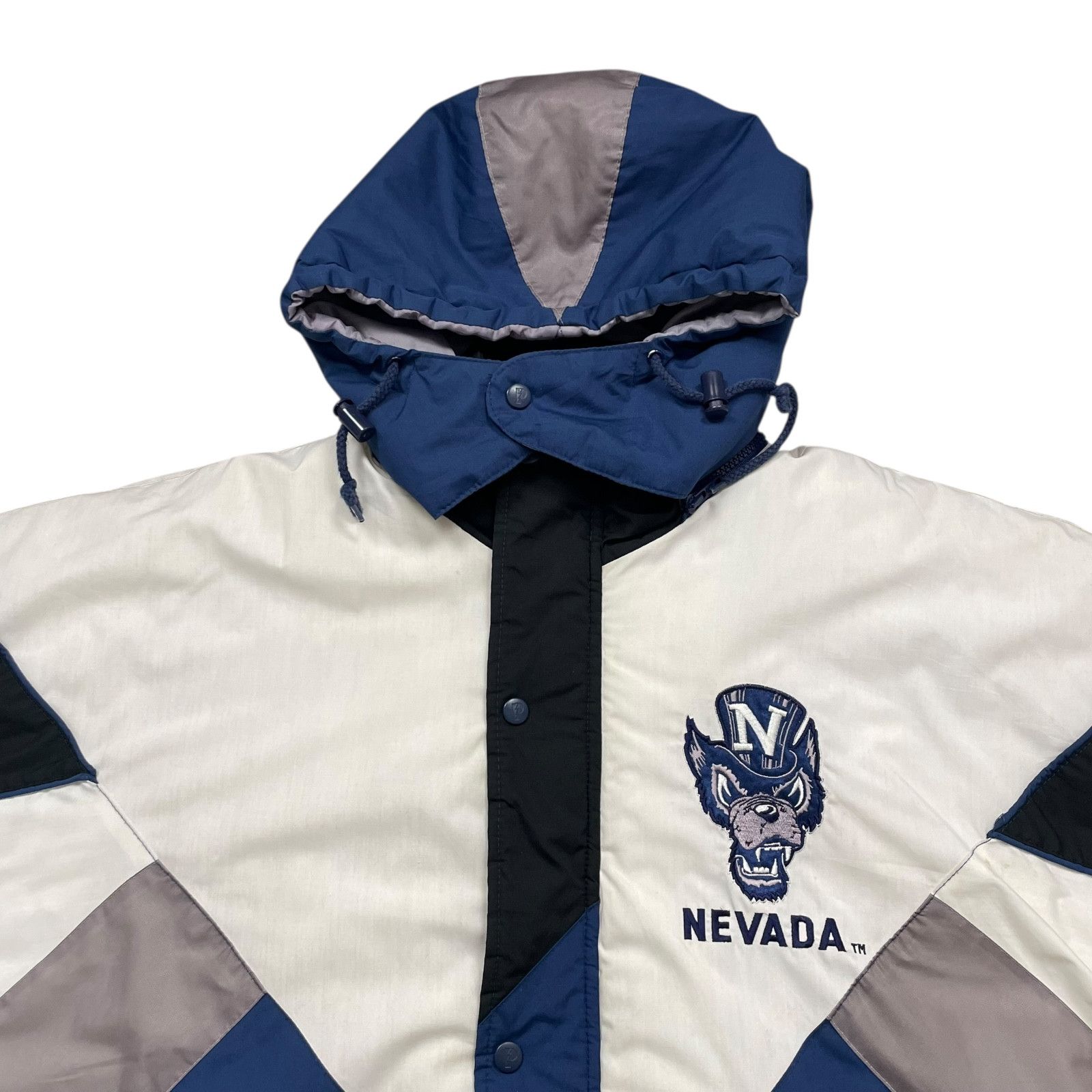 NCAA VTG 90s NCAA NEVADA WOLFPACK PRO PLAYER HOODED PUFFER JACKET Size US XL / EU 56 / 4 - 4 Thumbnail