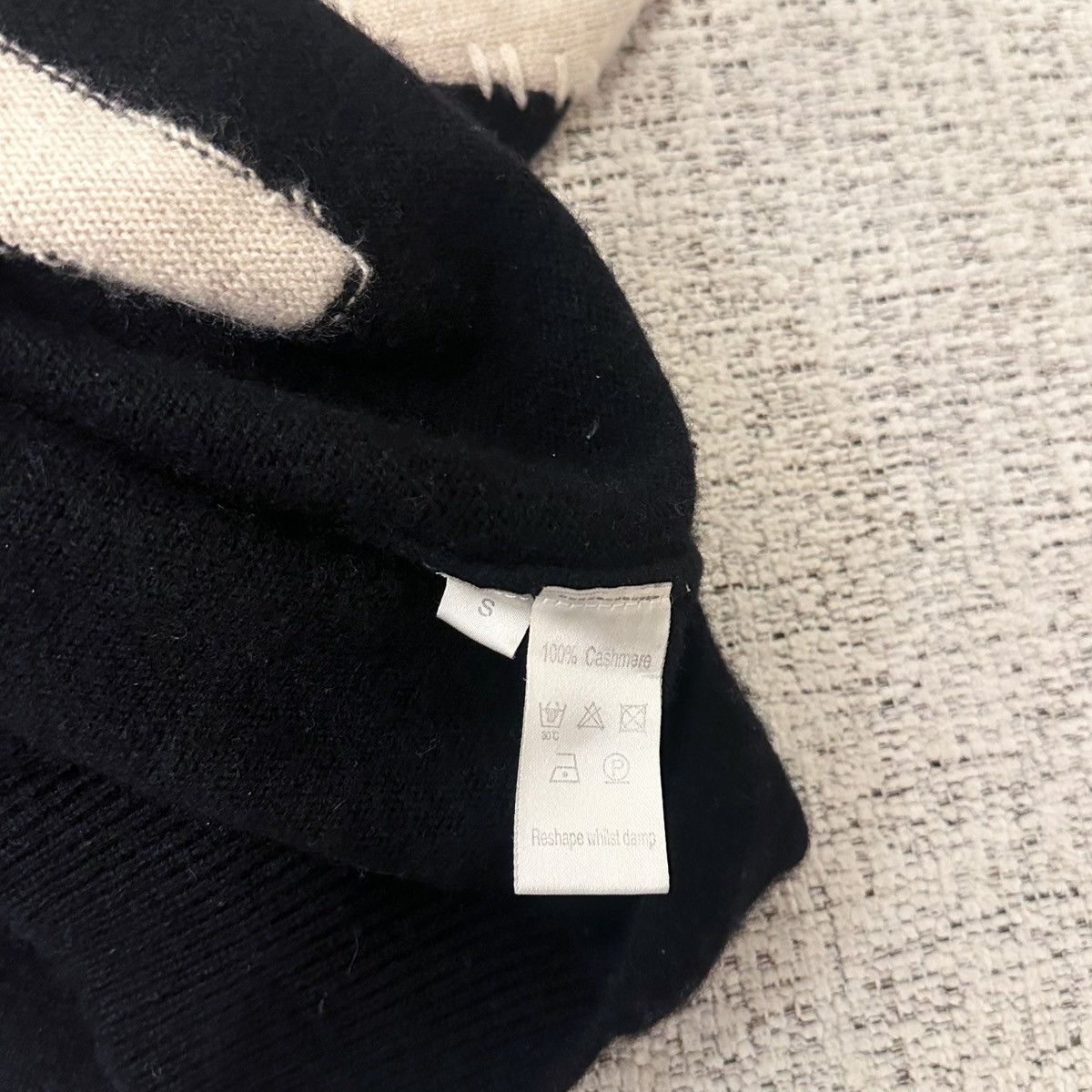 Other Kerri Rosenthal - Elbow Heart Patch 100% Cashmere Sweater Size S / US 4 / IT 40 - 4 Thumbnail